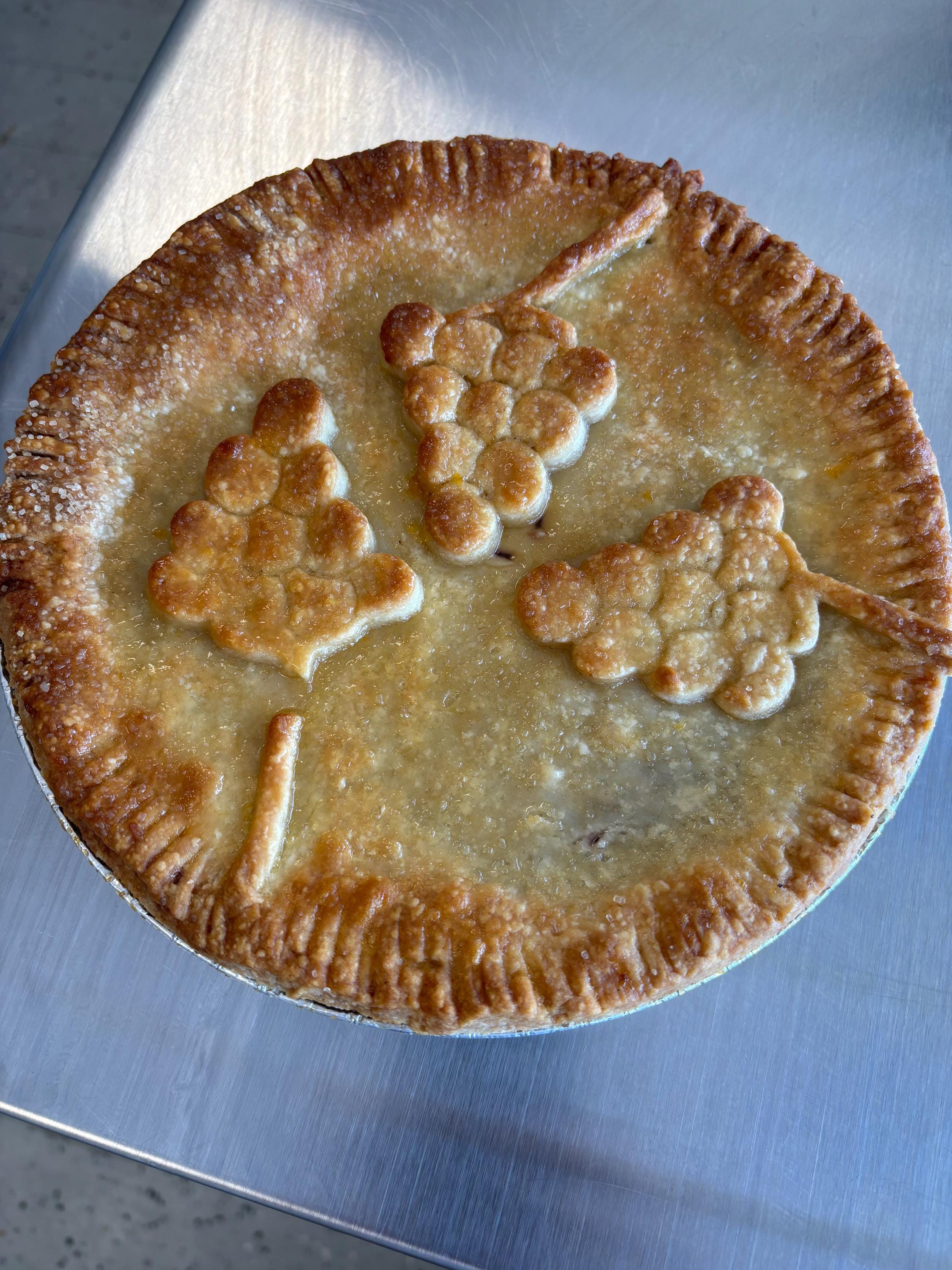 Double Crust Concord Grape Pie